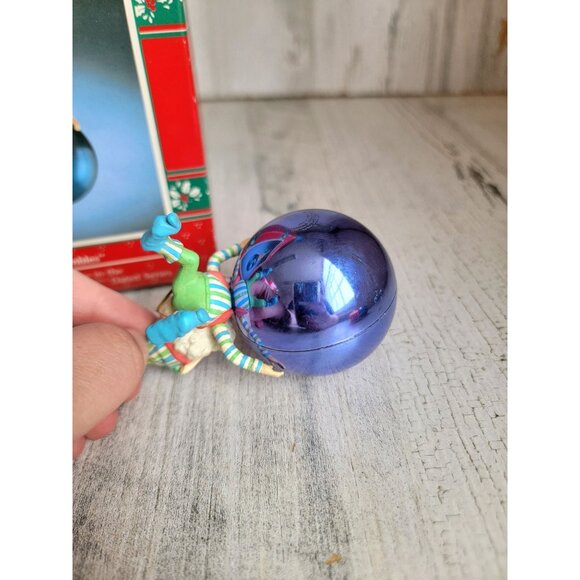 Enesco tumbles 1990 elf ornament vintage Xmas - Picture 7 of 7